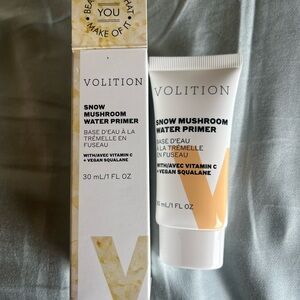 Volition Snow Mushroom Water Primer - White and Cream NEW